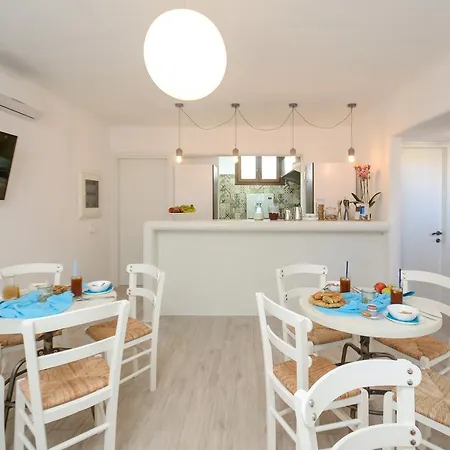 Kastraki Aparthotel